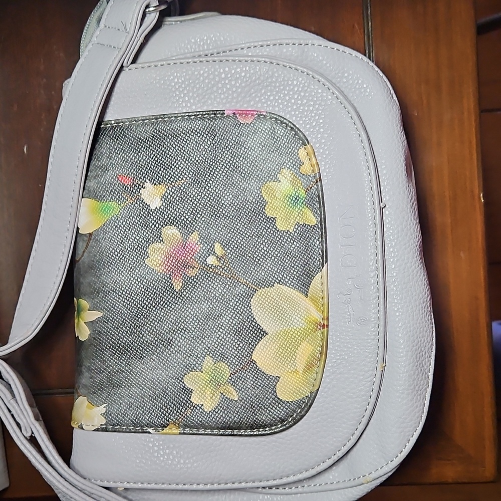 Dion Floral Leather Purse